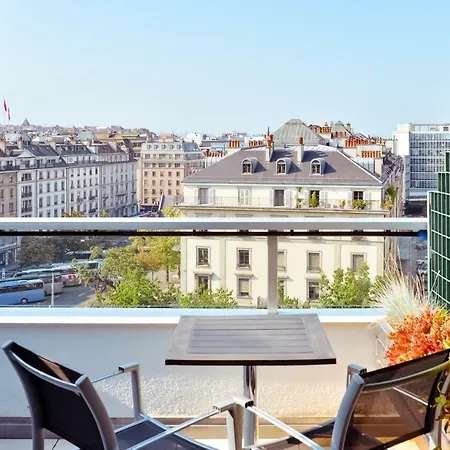 Aparthotel Adagio Mont-blanc 3*
