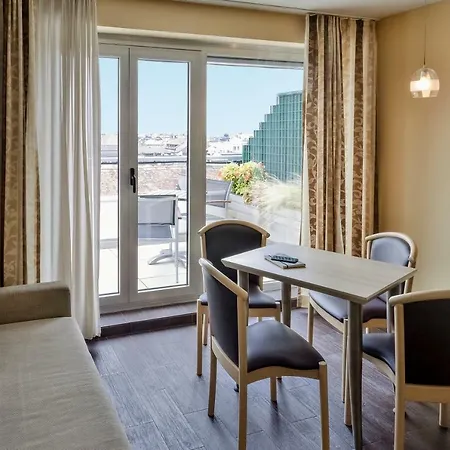 Aparthotel Adagio Mont-blanc 3*